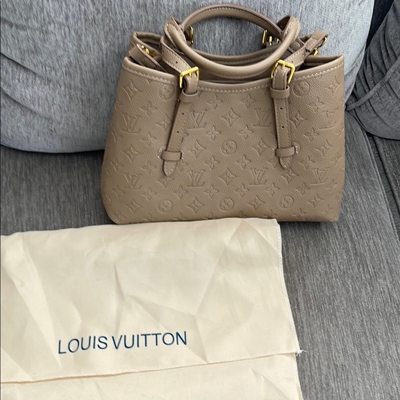 LOUIS VUITTON BABYLONE TOTE PM IN TAUPE - Picture 12 of 13